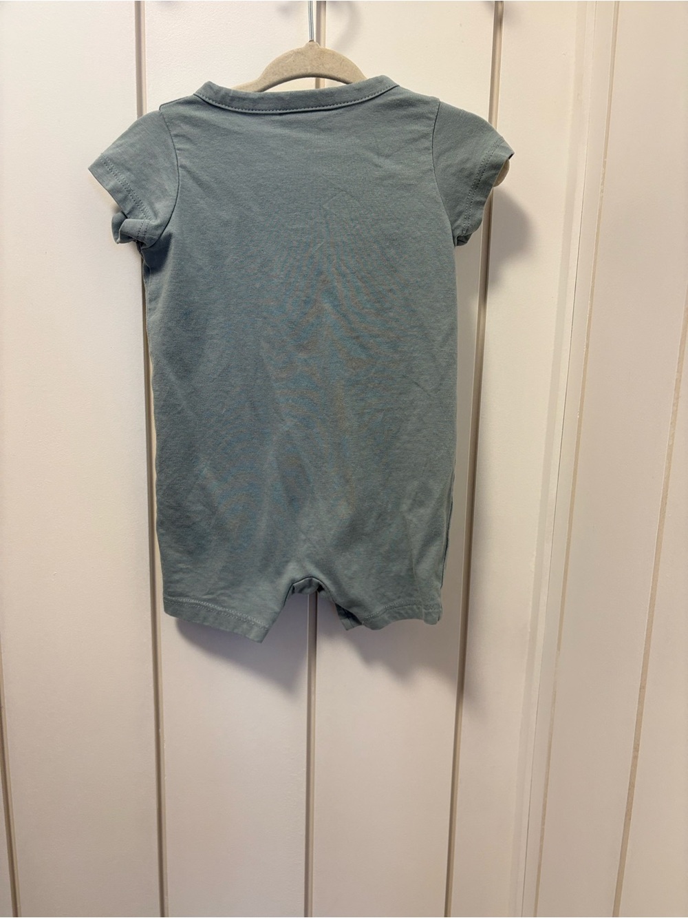 H&M Short-Sleeve Button Romper - Picture 4 of 5